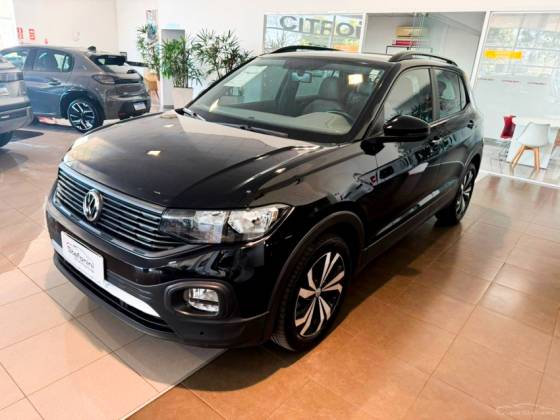 VOLKSWAGEN T-CROSS 1.0 200 TSI TOTAL FLEX AUTOMÁTICO