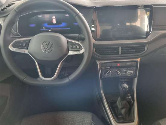 VOLKSWAGEN-T-CROSS-2026