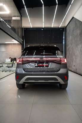 VOLKSWAGEN-T-CROSS-2024