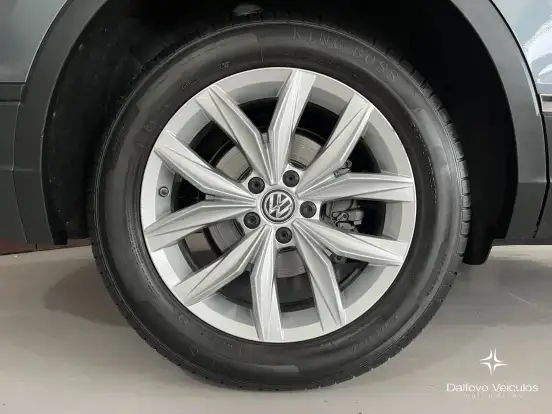 VOLKSWAGEN-TIGUAN-2019