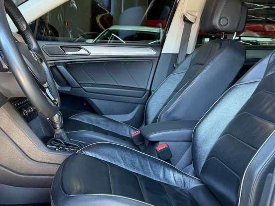 VOLKSWAGEN-TIGUAN-1.4 250 TSI TOTAL FLEX ALLSPACE COMFORTLINE TIPTRONIC VOLKSWAGEN-TIGUAN-2019