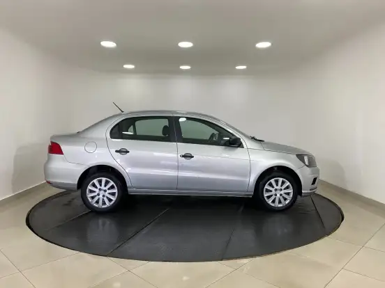 VOLKSWAGEN-VOYAGE-1.0 12V MPI TOTALFLEX 4P MANUAL VOLKSWAGEN-VOYAGE-2020