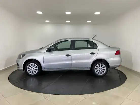 VOLKSWAGEN-VOYAGE-1.0 12V MPI TOTALFLEX 4P MANUAL VOLKSWAGEN-VOYAGE-2020