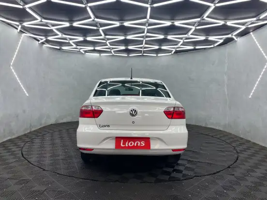 VOLKSWAGEN-VOYAGE-2023