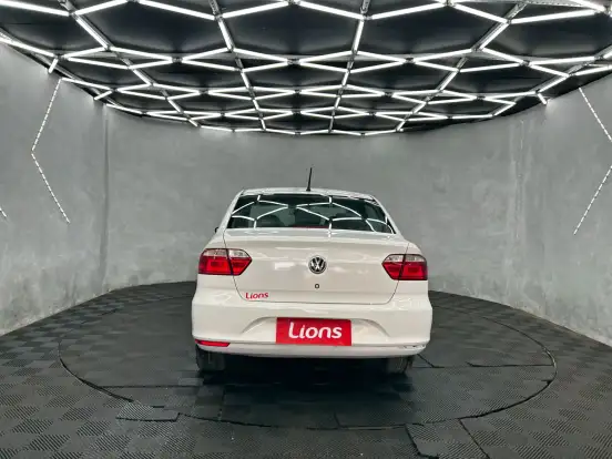 VOLKSWAGEN-VOYAGE-2023