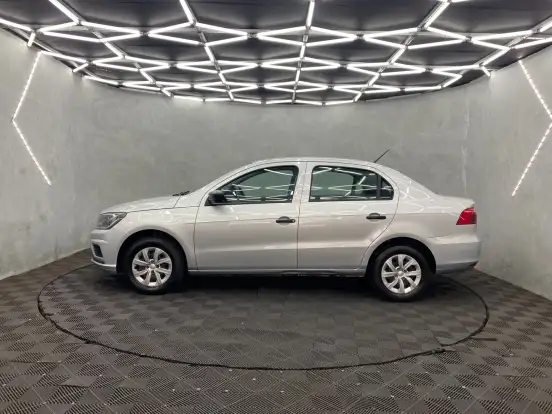 VOLKSWAGEN-VOYAGE-2022