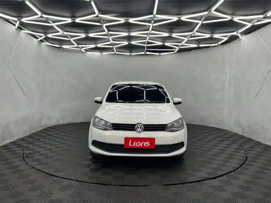 VOLKSWAGEN-VOYAGE-1.0 MI 8V FLEX 4P MANUAL VOLKSWAGEN-VOYAGE-2013