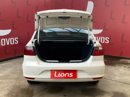 VOLKSWAGEN-VOYAGE-1.6 MSI TOTALFLEX 4P MANUAL VOLKSWAGEN-VOYAGE-2018