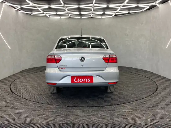 VOLKSWAGEN-VOYAGE-2020