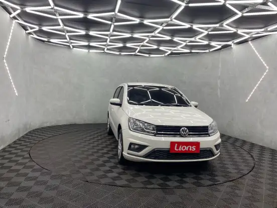 VOLKSWAGEN-VOYAGE-2022