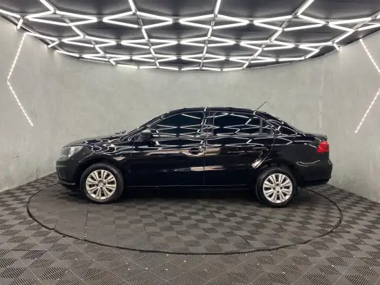 VOLKSWAGEN-VOYAGE-2021
