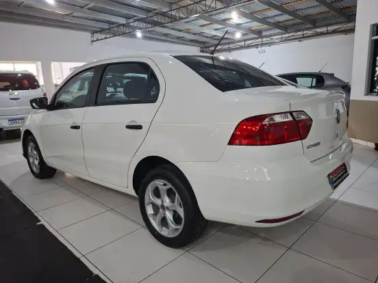 VOLKSWAGEN-VOYAGE-2022