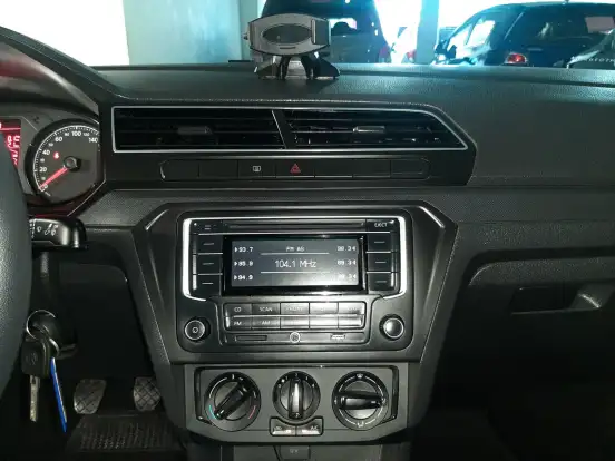 VOLKSWAGEN-VOYAGE-1.6 MSI TOTALFLEX 4P MANUAL VOLKSWAGEN-VOYAGE-2022