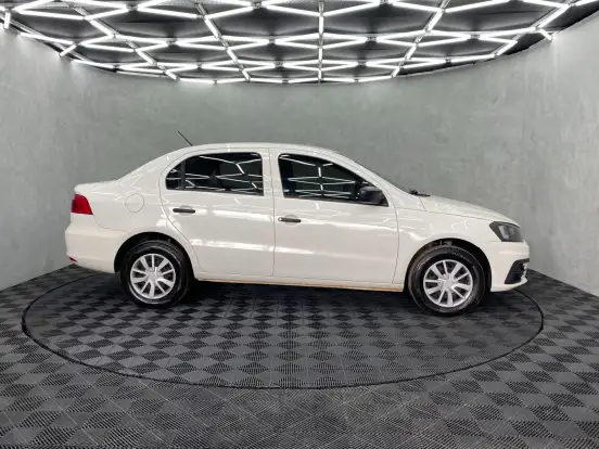 VOLKSWAGEN-VOYAGE-1.6 MSI TOTALFLEX TRENDLINE 4P MANUAL VOLKSWAGEN-VOYAGE-2018