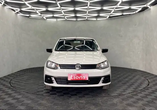 VOLKSWAGEN-VOYAGE-2018