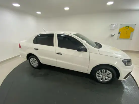 VOLKSWAGEN-VOYAGE-1.6 MSI TOTALFLEX TRENDLINE 4P MANUAL VOLKSWAGEN-VOYAGE-2018