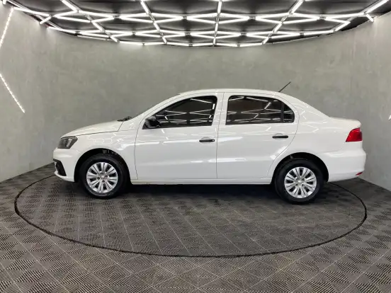 VOLKSWAGEN-VOYAGE-1.6 MSI TOTALFLEX TRENDLINE 4P MANUAL VOLKSWAGEN-VOYAGE-2018