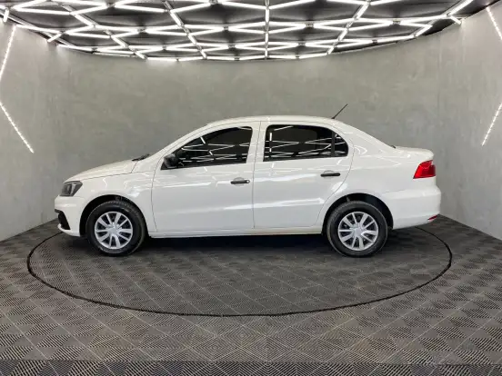 VOLKSWAGEN-VOYAGE-1.6 MSI TOTALFLEX TRENDLINE 4P MANUAL VOLKSWAGEN-VOYAGE-2018