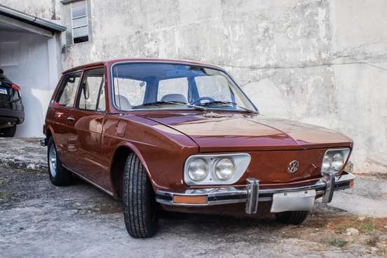 VOLKSWAGEN-BRASILIA-1975