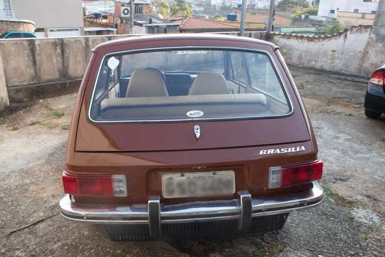 VOLKSWAGEN-BRASILIA-1975