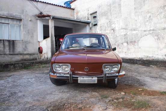 VOLKSWAGEN-BRASILIA-1975