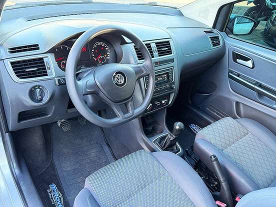 VOLKSWAGEN-FOX-1.0 MPI TRENDLINE 12V FLEX 4P MANUAL VOLKSWAGEN-FOX-2016