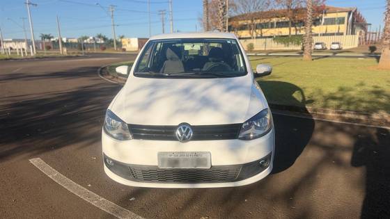 VOLKSWAGEN FOX 1.6 MI 8V FLEX 4P MANUAL