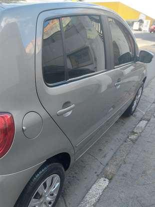 VOLKSWAGEN-FOX-2012