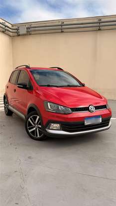 VOLKSWAGEN-FOX-2020