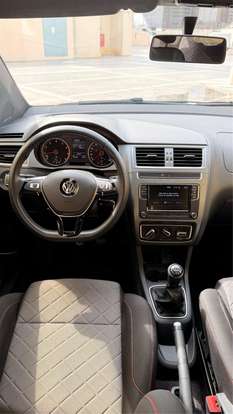 VOLKSWAGEN-FOX-2020