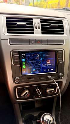 VOLKSWAGEN-FOX-2020