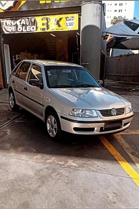 VOLKSWAGEN GOL 2.0 MI 8V GASOLINA 4P MANUAL G.III