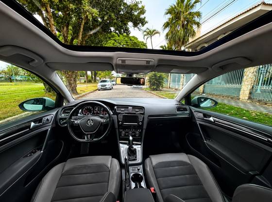 VOLKSWAGEN GOLF 1.4 TSI HIGHLINE 16V GASOLINA 4P AUTOMÁTICO