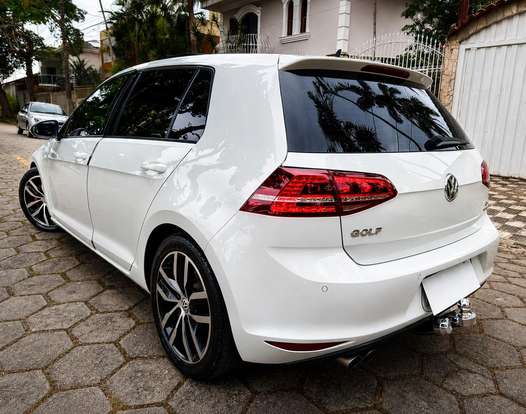 VOLKSWAGEN-GOLF-1.4 TSI HIGHLINE 16V GASOLINA 4P AUTOMÁTICO VOLKSWAGEN-GOLF-2014