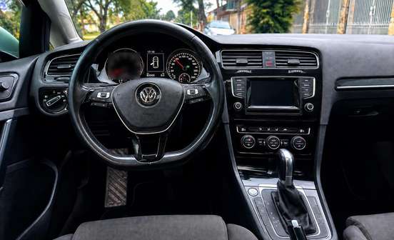 VOLKSWAGEN-GOLF-1.4 TSI HIGHLINE 16V GASOLINA 4P AUTOMÁTICO VOLKSWAGEN-GOLF-2014