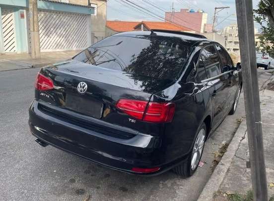 VOLKSWAGEN-JETTA-2016