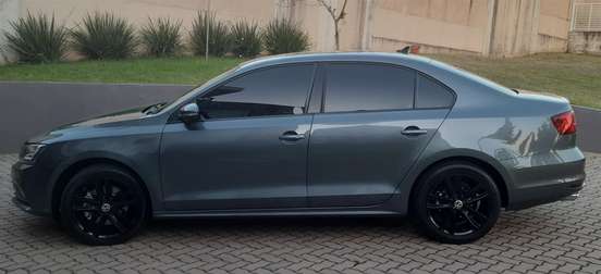 VOLKSWAGEN-JETTA-2015