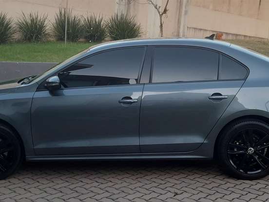 VOLKSWAGEN-JETTA-2.0 TSI HIGHLINE 211CV GASOLINA 4P TIPTRONIC VOLKSWAGEN-JETTA-2015