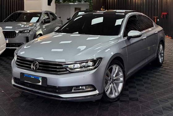 VOLKSWAGEN PASSAT 2.0 16V TSI BLUEMOTION GASOLINA HIGHLINE 4P DSG