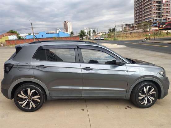 VOLKSWAGEN-T-CROSS-1.0 200 TSI TOTAL FLEX AUTOMÁTICO VOLKSWAGEN-T-CROSS-2022