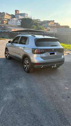 VOLKSWAGEN-T-CROSS-2024