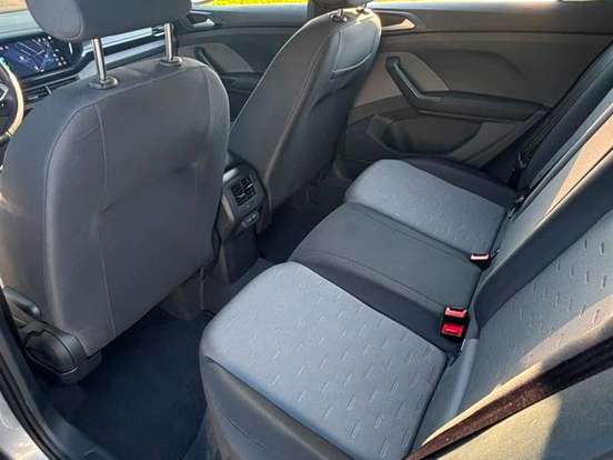 VOLKSWAGEN-T-CROSS-1.0 200 TSI TOTAL FLEX COMFORTLINE AUTOMÁTICO VOLKSWAGEN-T-CROSS-2024