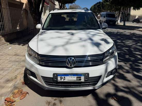 VOLKSWAGEN-TIGUAN-2016
