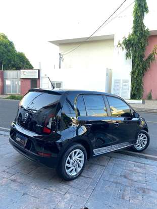 VOLKSWAGEN-UP-2019