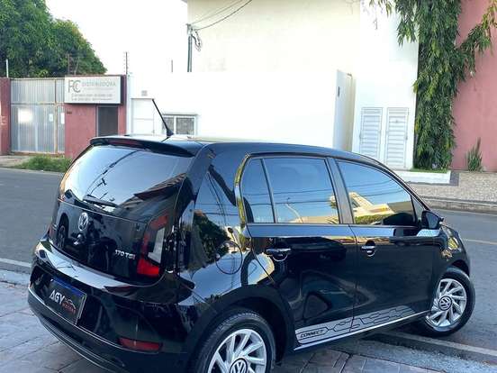 VOLKSWAGEN-UP-1.0 170 TSI TOTAL FLEX CONNECT 4P MANUAL VOLKSWAGEN-UP-2019