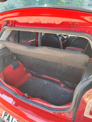 VOLKSWAGEN-UP-2014