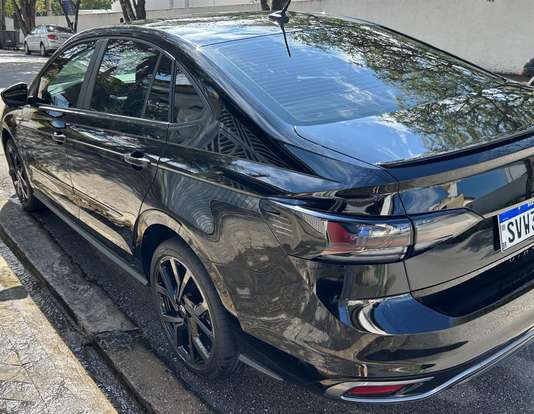 VOLKSWAGEN-VIRTUS-2023