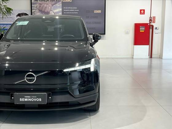 VOLVO EX30 69 KW ELÉTRICO ULTRA