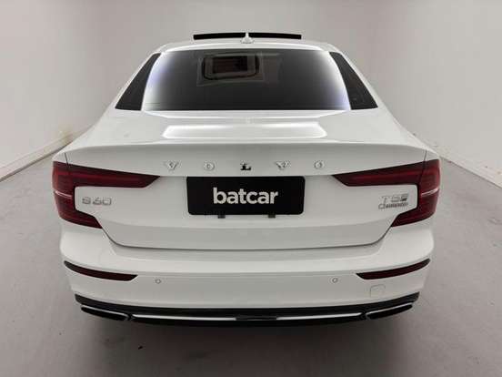 VOLVO-S60-2019
