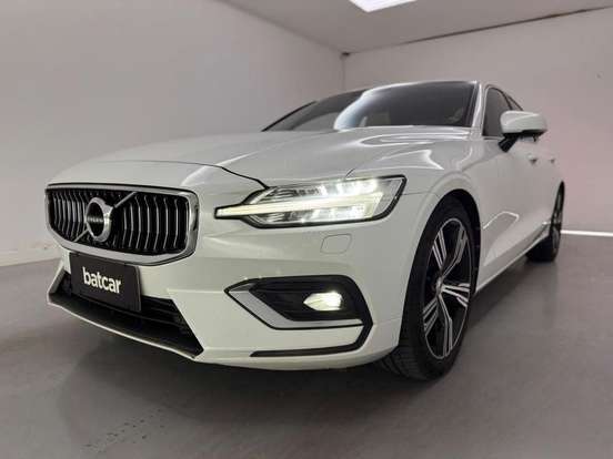 VOLVO-S60-2019